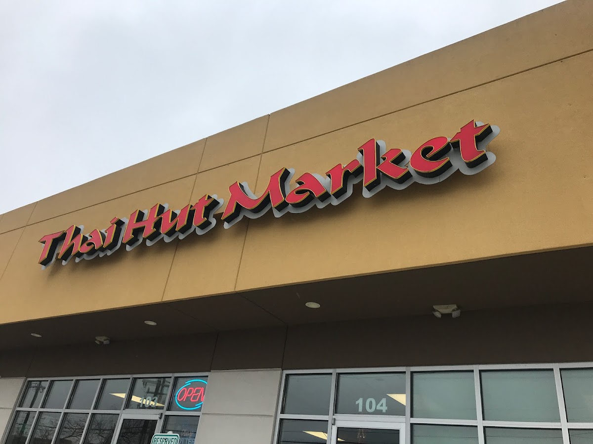Thai Hut Market